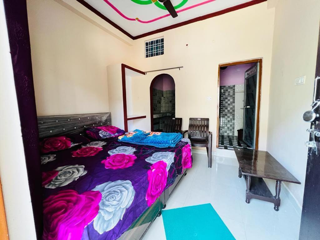 Rudraprayāg Gayatri Homestay מראה חיצוני תמונה